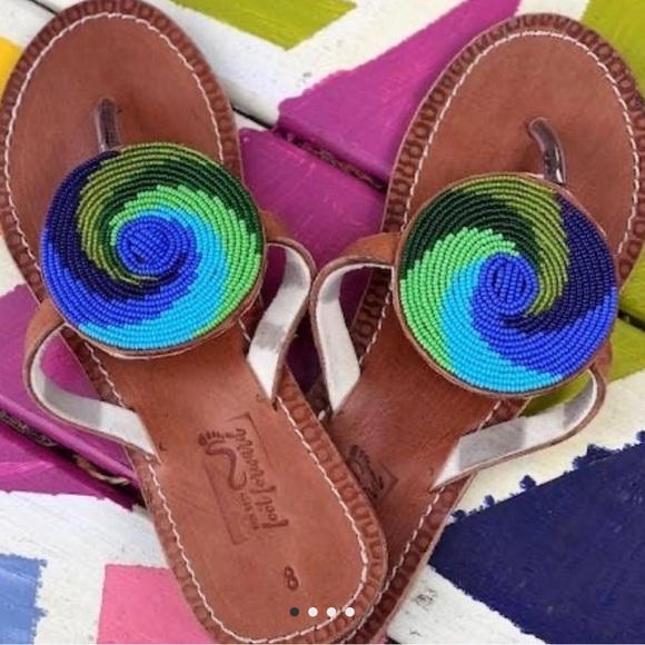 The Swirl Sandal - Picture 1 of 4